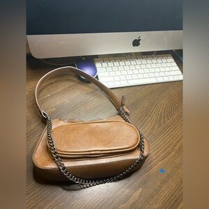 Chic Brown Leather Shoulder Bag